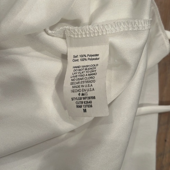 Lazy Sundays Woman’s White Blouse Tank Top Size Medium - Picture 5 of 5